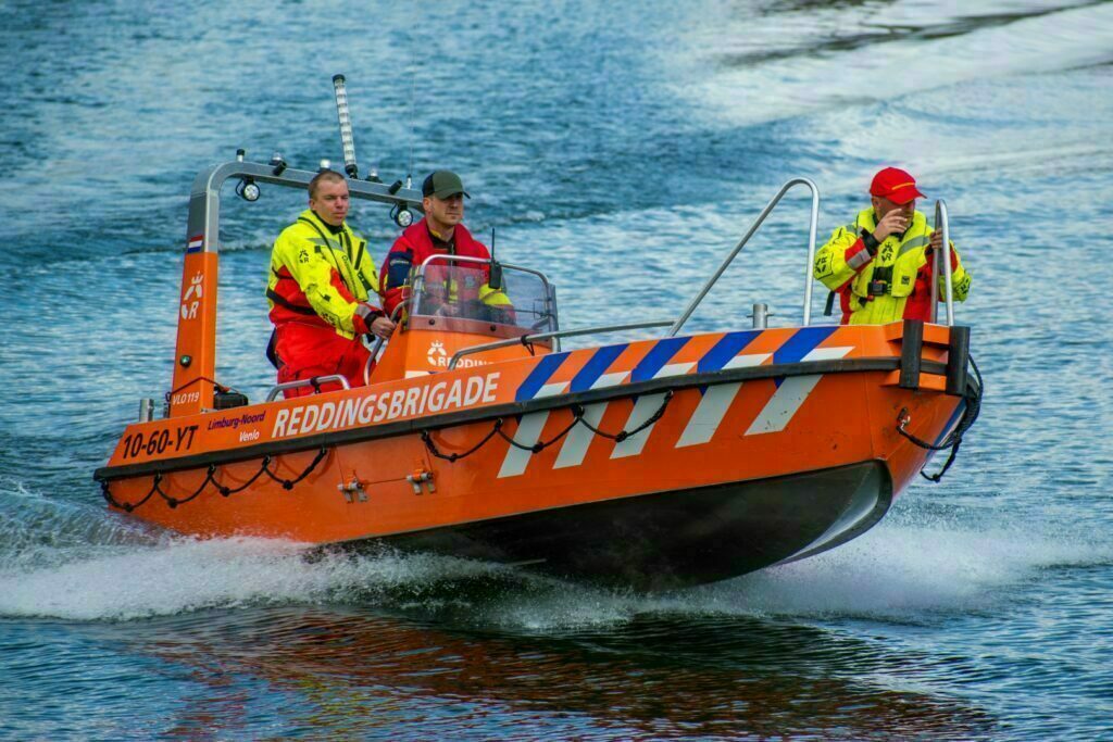 UPDATE: Gevonden Lichaam Op Strand Is Van Vermiste Minderjarige Zwemmer ...