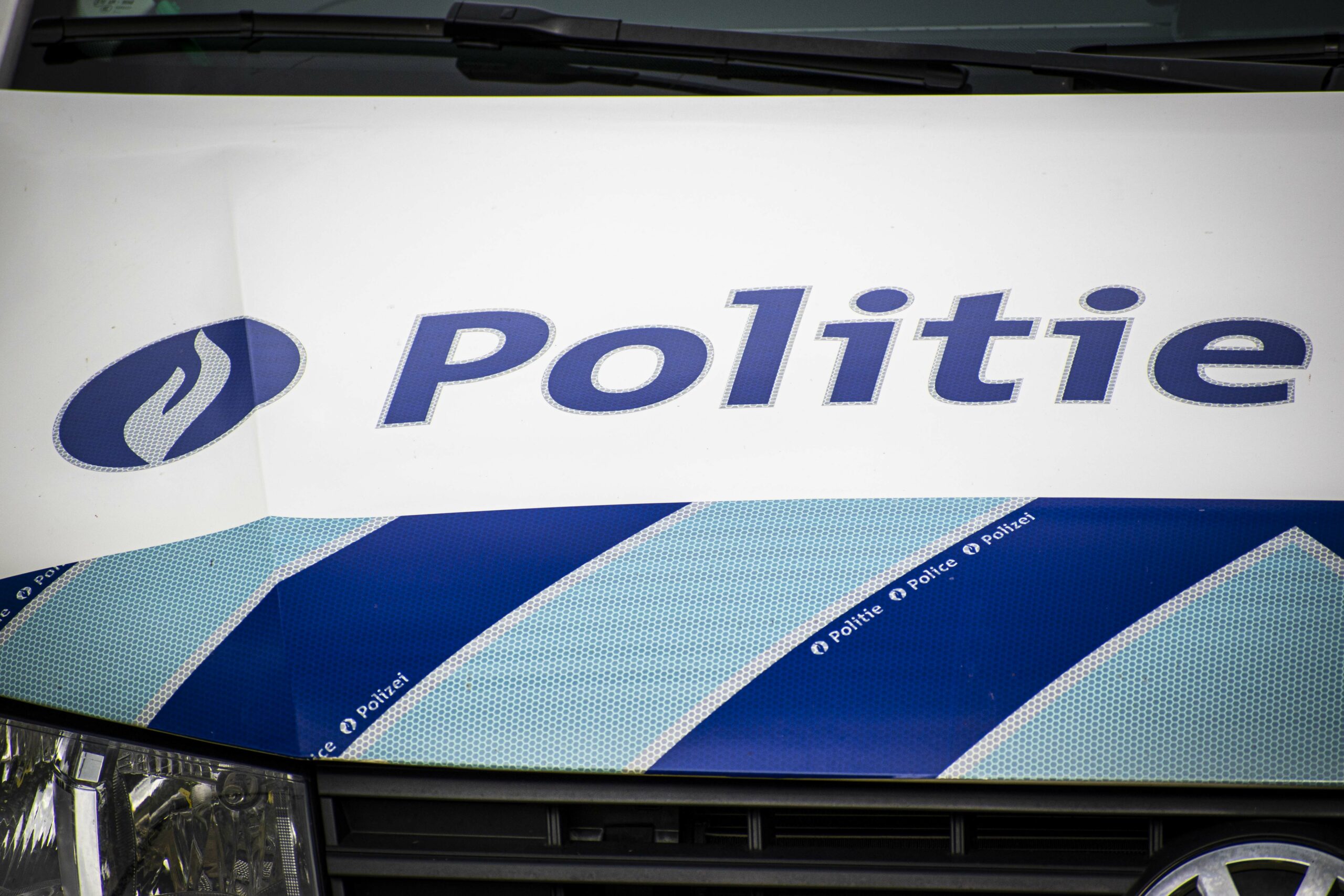 Man rijdt naar België om meisje (14) te verkrachten: ‘Haar jonge broertje bleef alleen achter in de speeltuin’