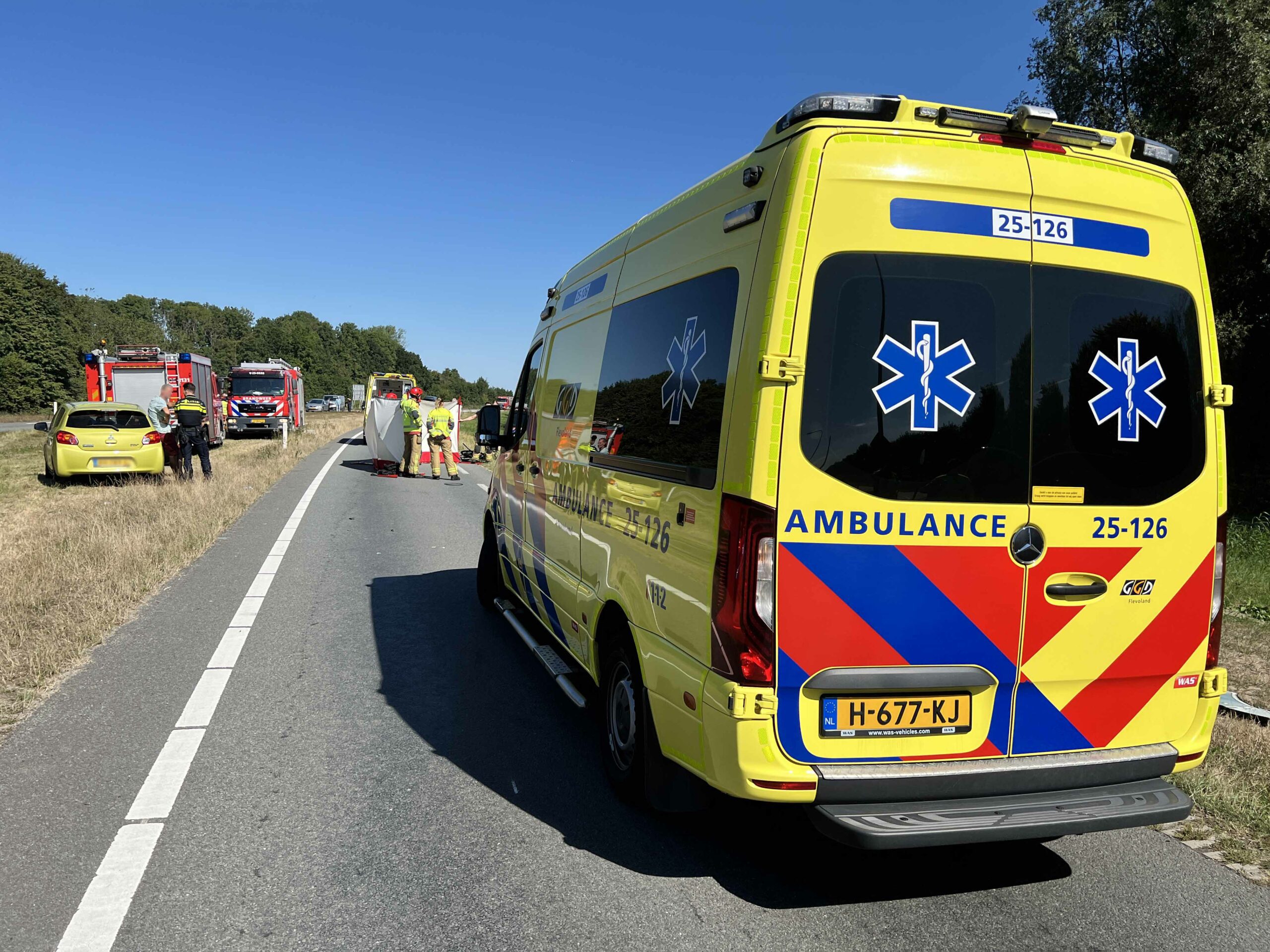 Ernstige aanrijding met fietser, traumahelikopter ingezet