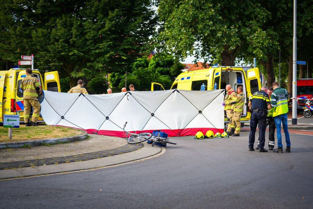 UPDATE Vrouw (79) Ernstig Gewond Bij Aanrijding - 112 Nederland