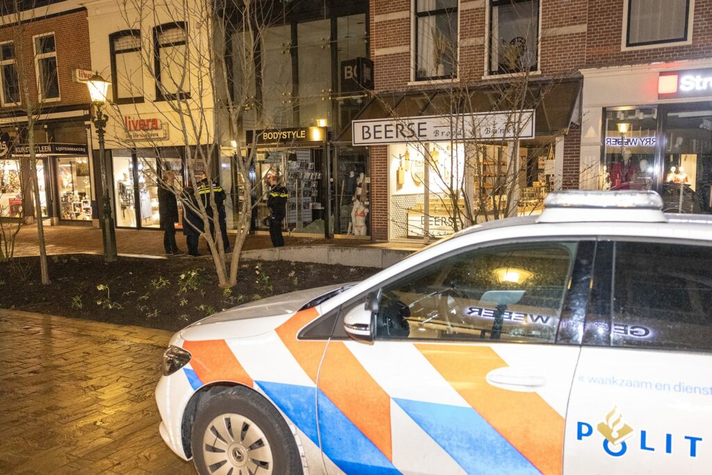 20230314_onderbroeken_02-min - 112 Nederland