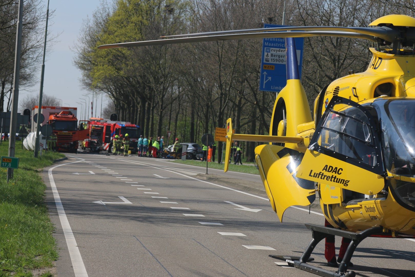 Man (77) omgekomen bij ernstig verkeersongeval, Hasseltsebaan in Sittard - 112 Nederland