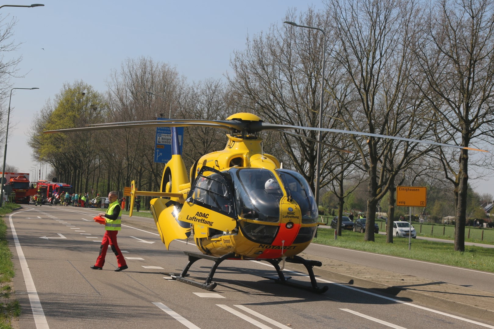 Man (77) omgekomen bij ernstig verkeersongeval, Hasseltsebaan in Sittard - 112 Nederland