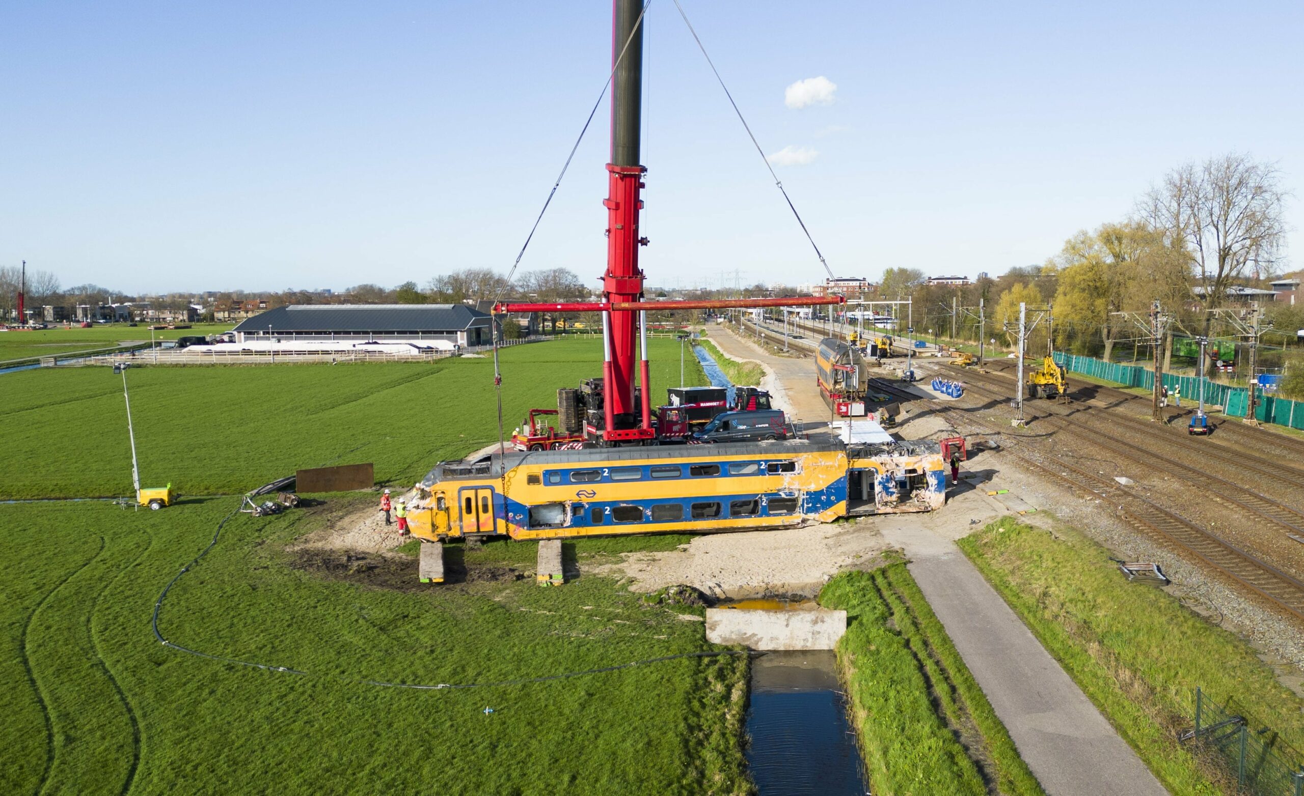 Trein Rijdt Weer Langs Voorschoten Na Ongeluk - 112 Nederland