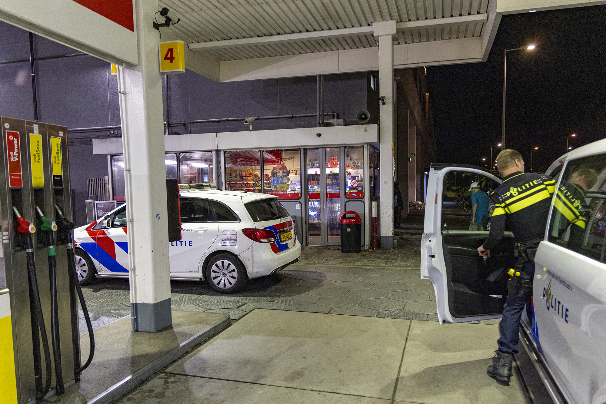 Weer overval op tankstation aan de Anthony Fokkerweg in Amsterdam - 112 Nederland