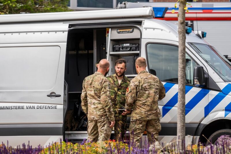 Bestuurder (33) aangehouden voor mogelijk explosief materiaal in auto