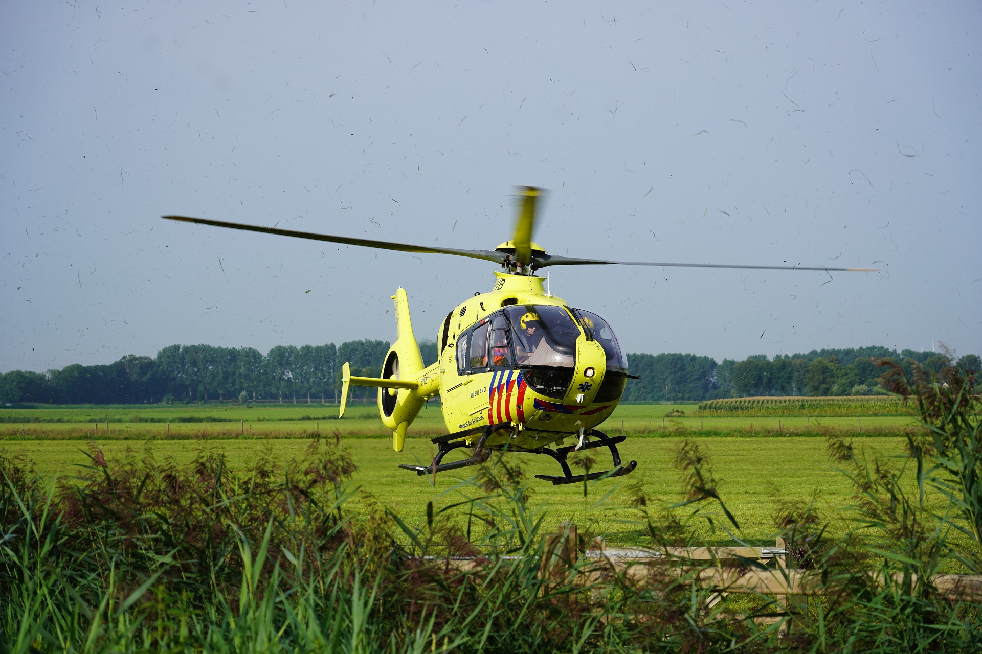 Wielrenner verongelukt na botsing met tractor