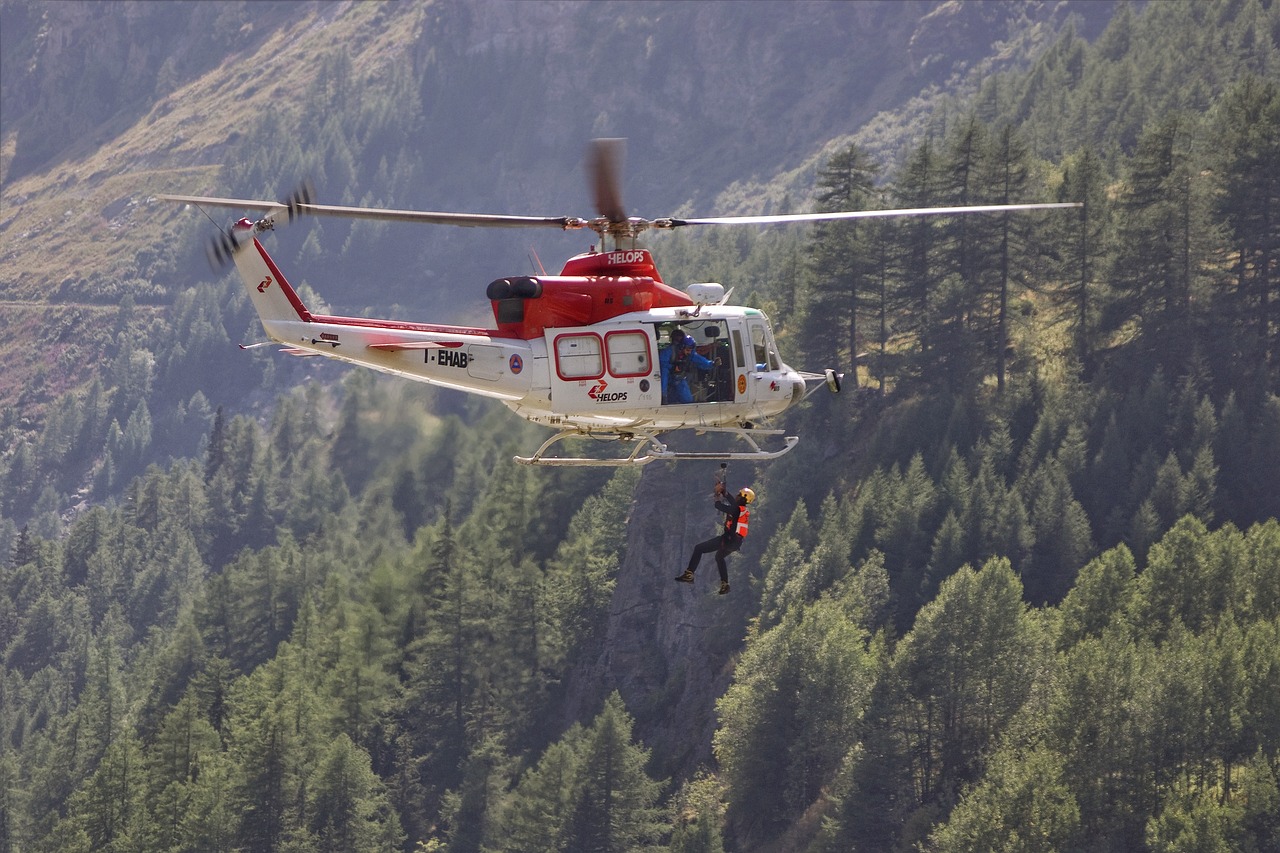 Nederlandse moeder (70) overlijdt voor ogen van kinderen na val in Alpen
