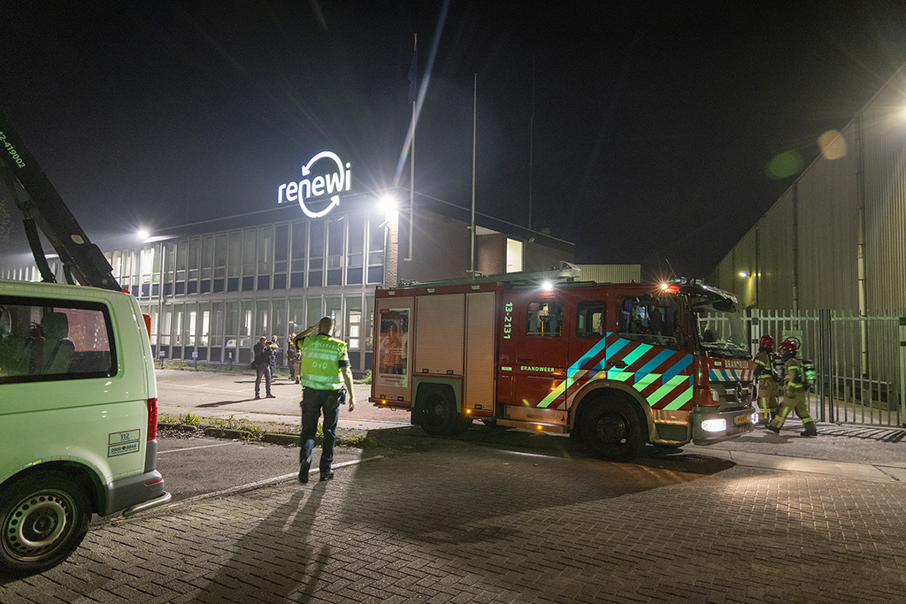Grote brand bij afvalverwerker Renewi bij Amsterdam Westpoort - 112 Nederland