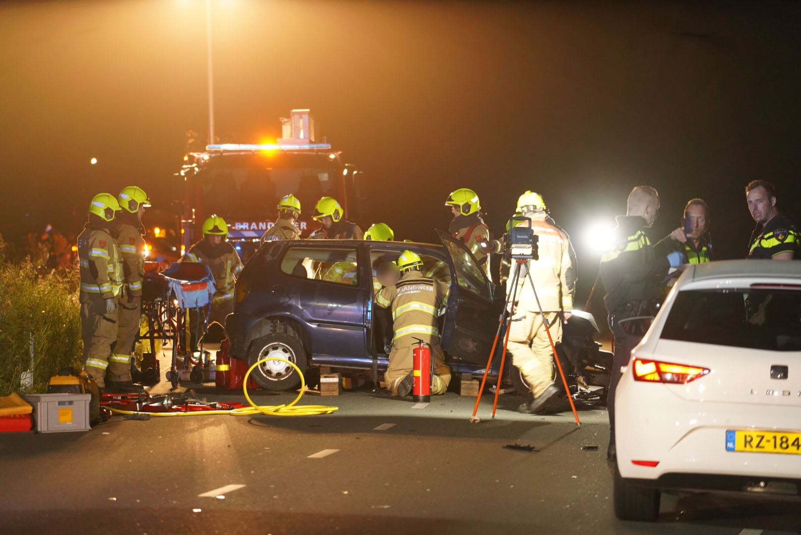 Vier Gewonden Bij Frontale Aanrijding Tussen Twee Voertuigen - 112 