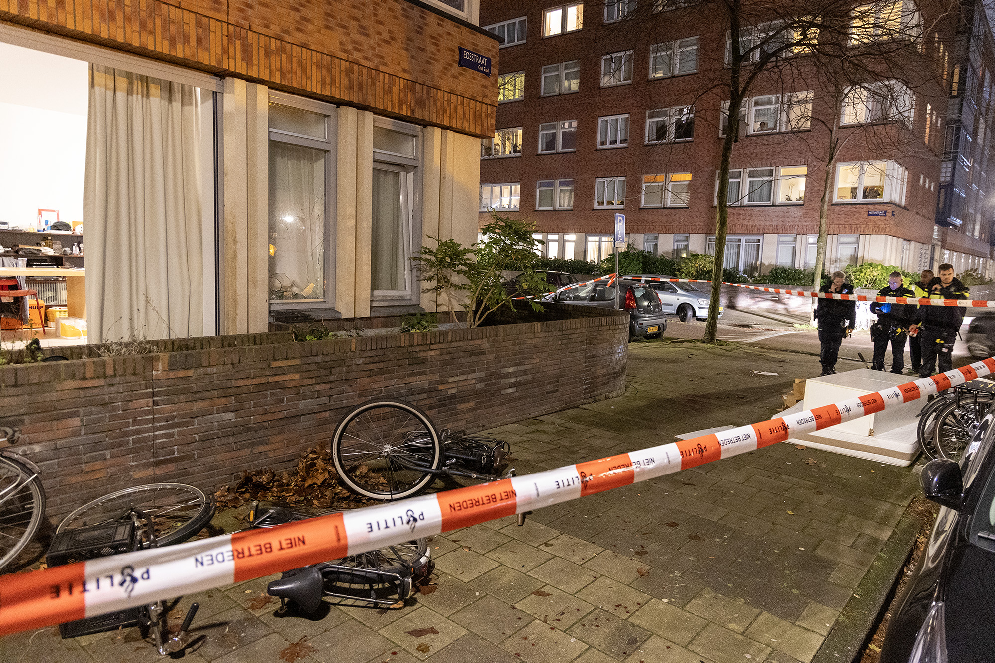 Gewonde bij steekpartij in de Eosstraat in Amsterdam Oud Zuid - 112 Nederland