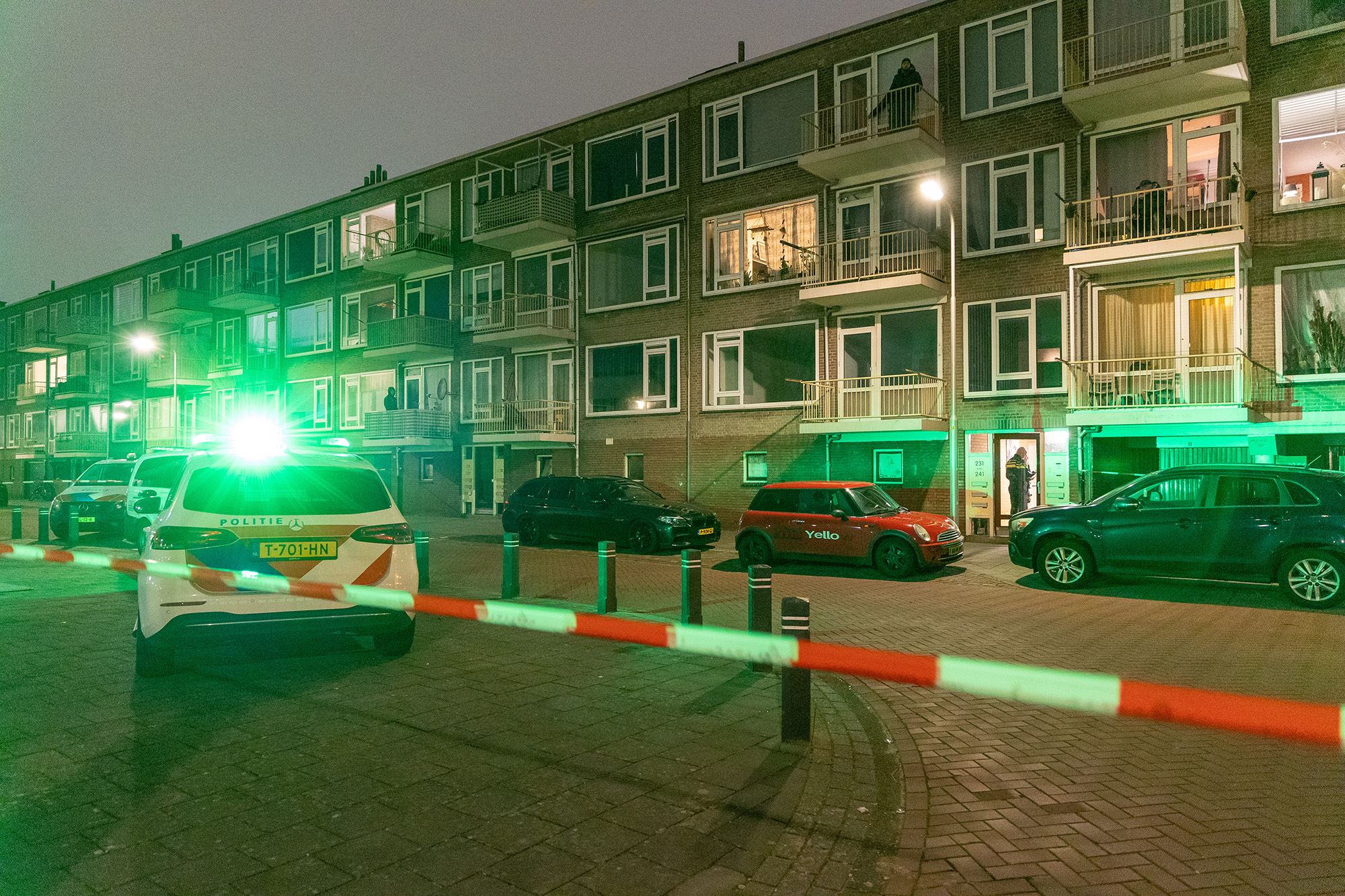 Man overleden na steekpartij aan de Gildenlaan in Velsen-Noord - 112 Nederland