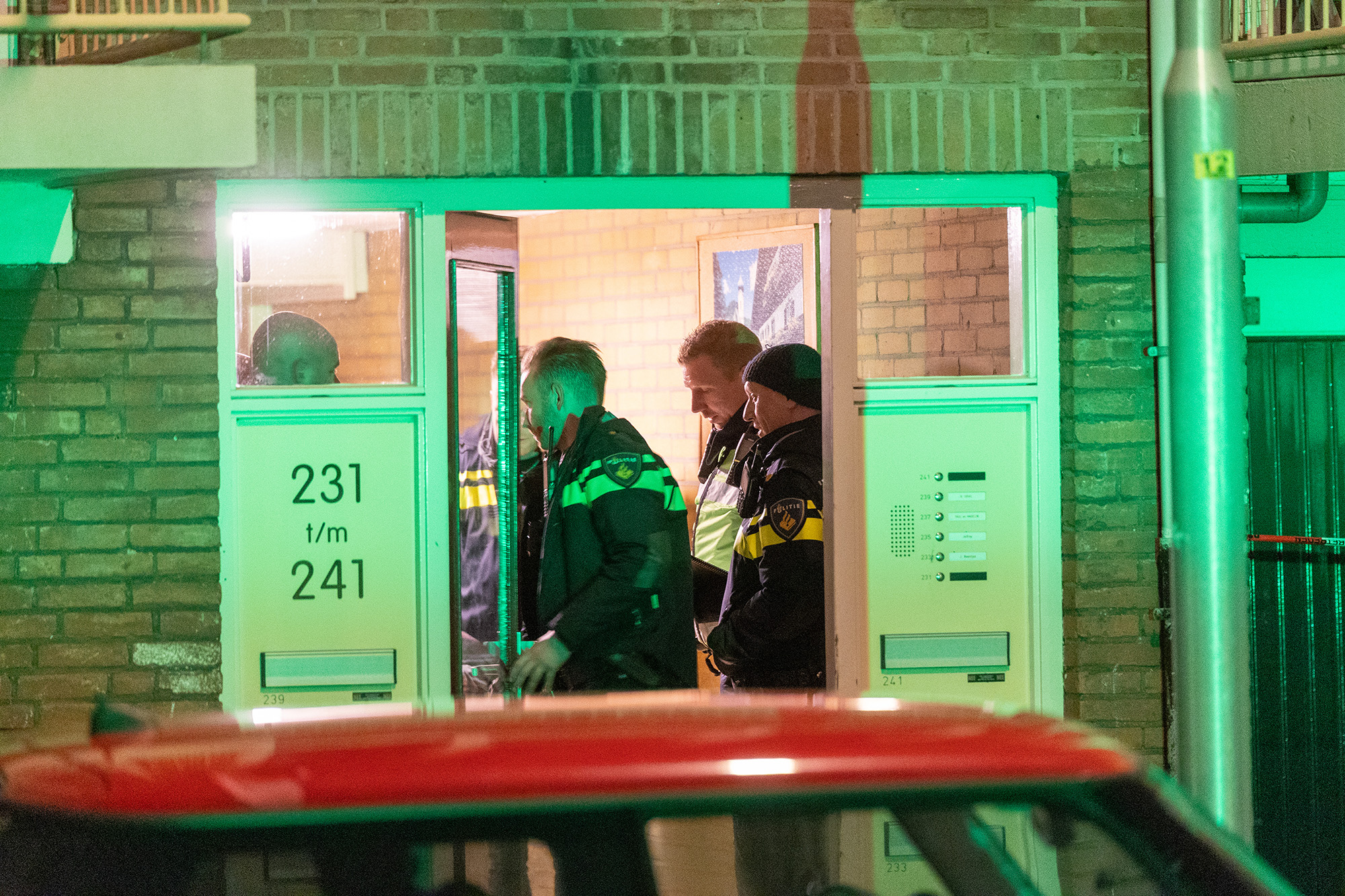 Man overleden na steekpartij aan de Gildenlaan in Velsen-Noord - 112 Nederland