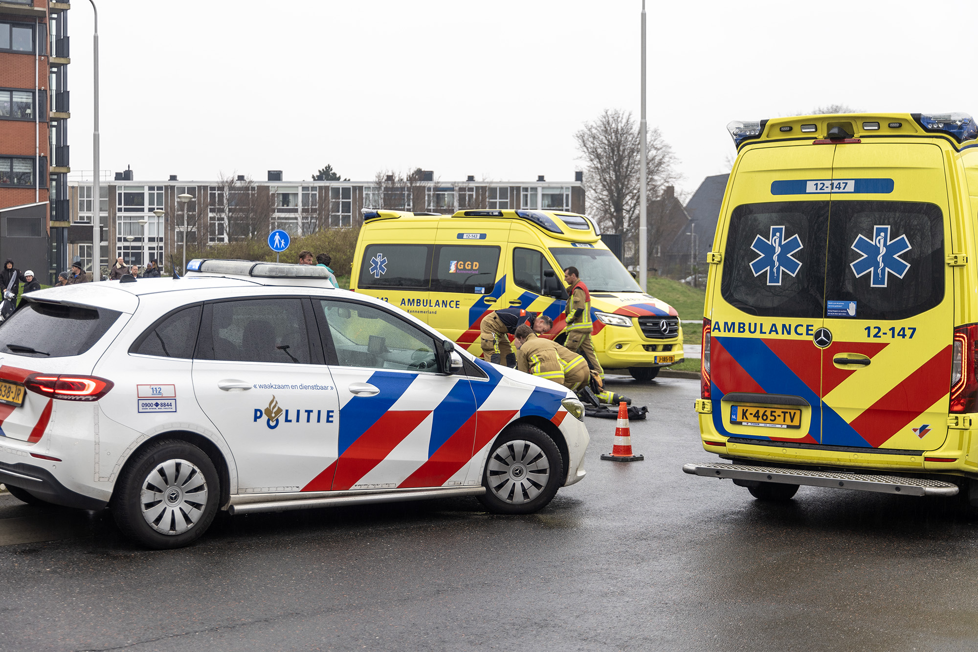 Fietser ernstig gewond bij ongeval Moerbergplantsoen IJmuiden - 112 Nederland