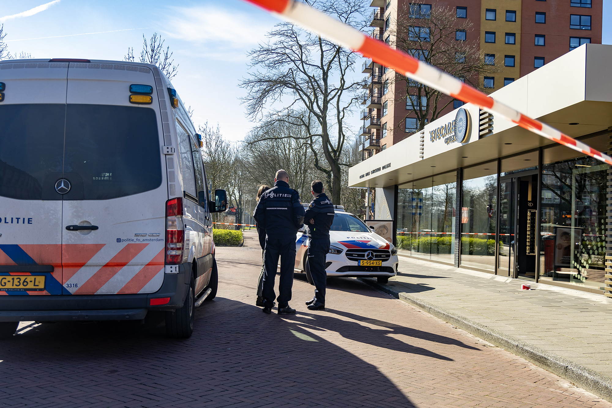 Overval op Eyecare optiek aan de Van der Hooplaan in Amstelveen - 112 Nederland