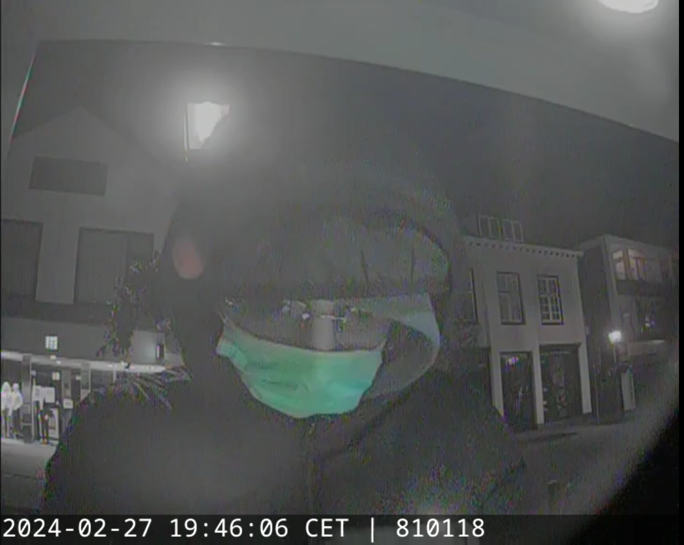 89-jarige vrouw beroofd van pinpas en sierraden