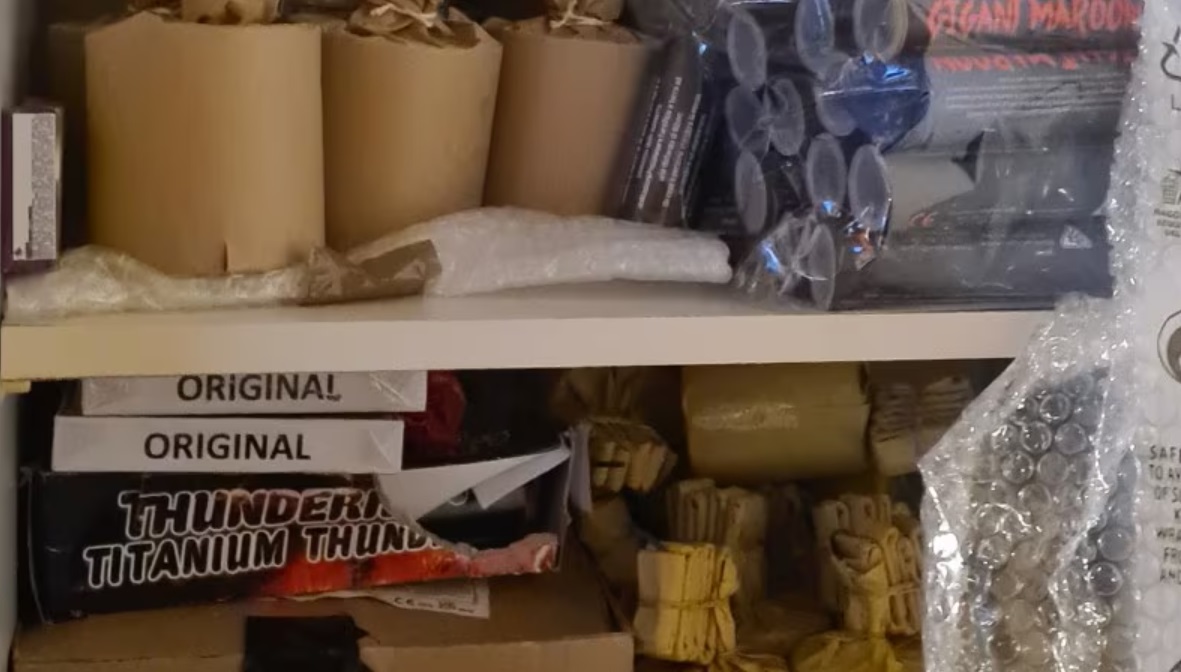 Man aangehouden voor handel in illegaal vuurwerk