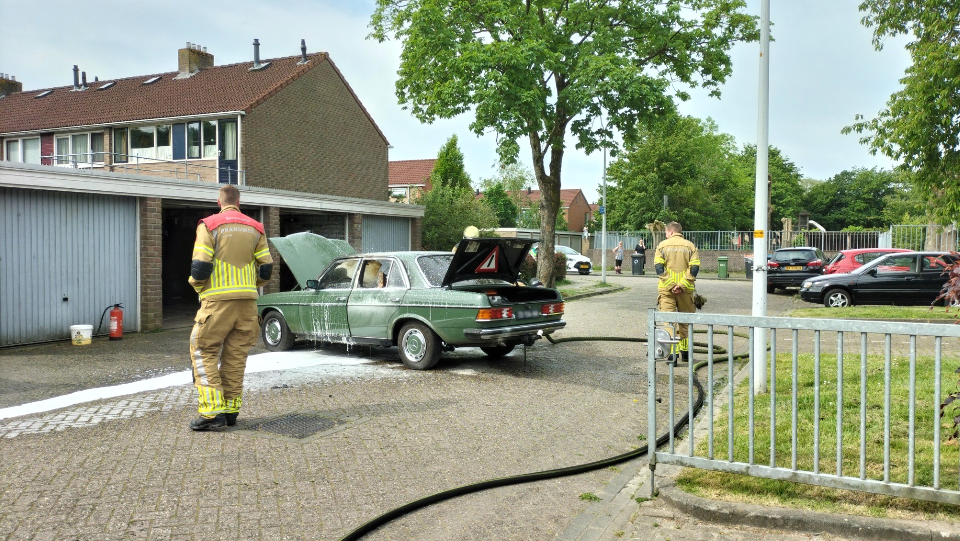 Oldtimer uitgebrand tijdens laswerkzaamheden