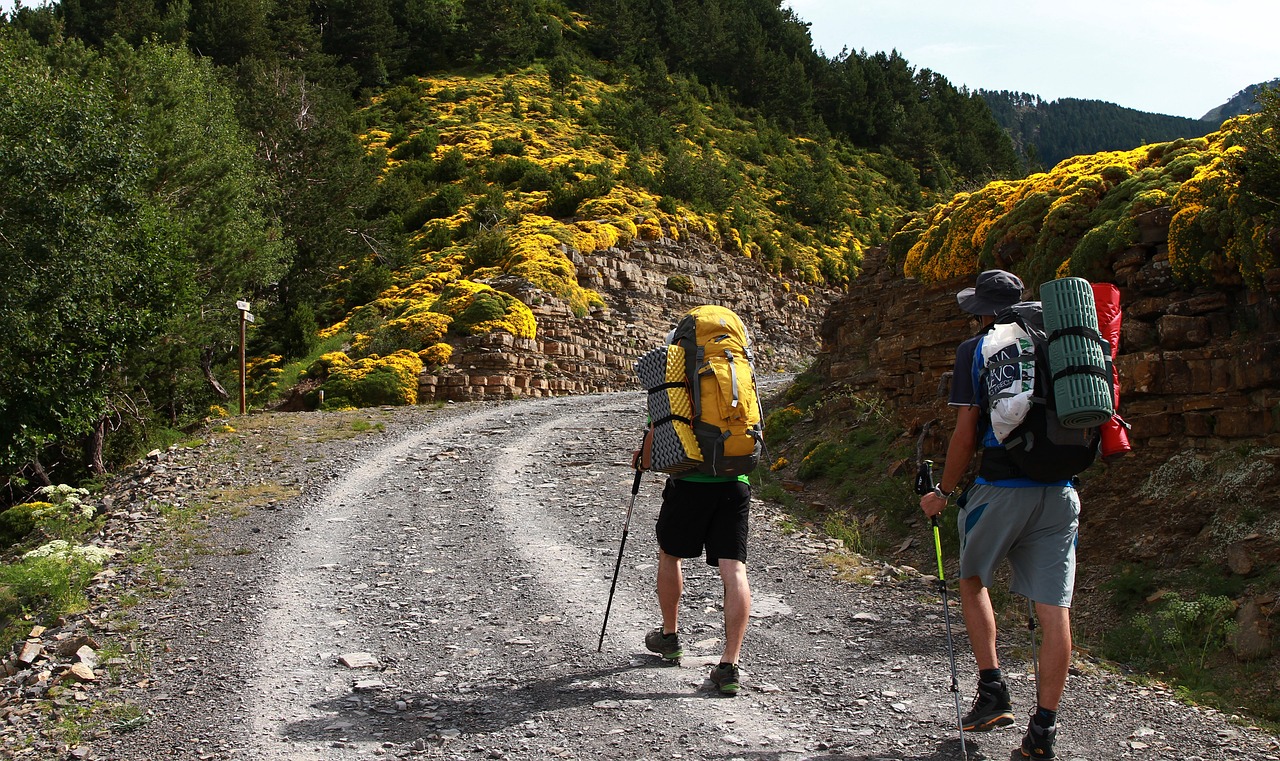 Nederlander (71) overlijdt na val in ravijn tijdens bergbeklimming in Spanje