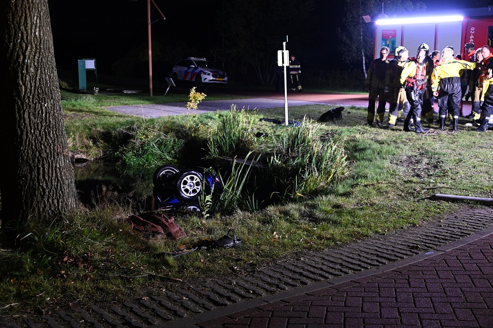 Ernstig gewonde waarbij auto water in reed was minderjarig