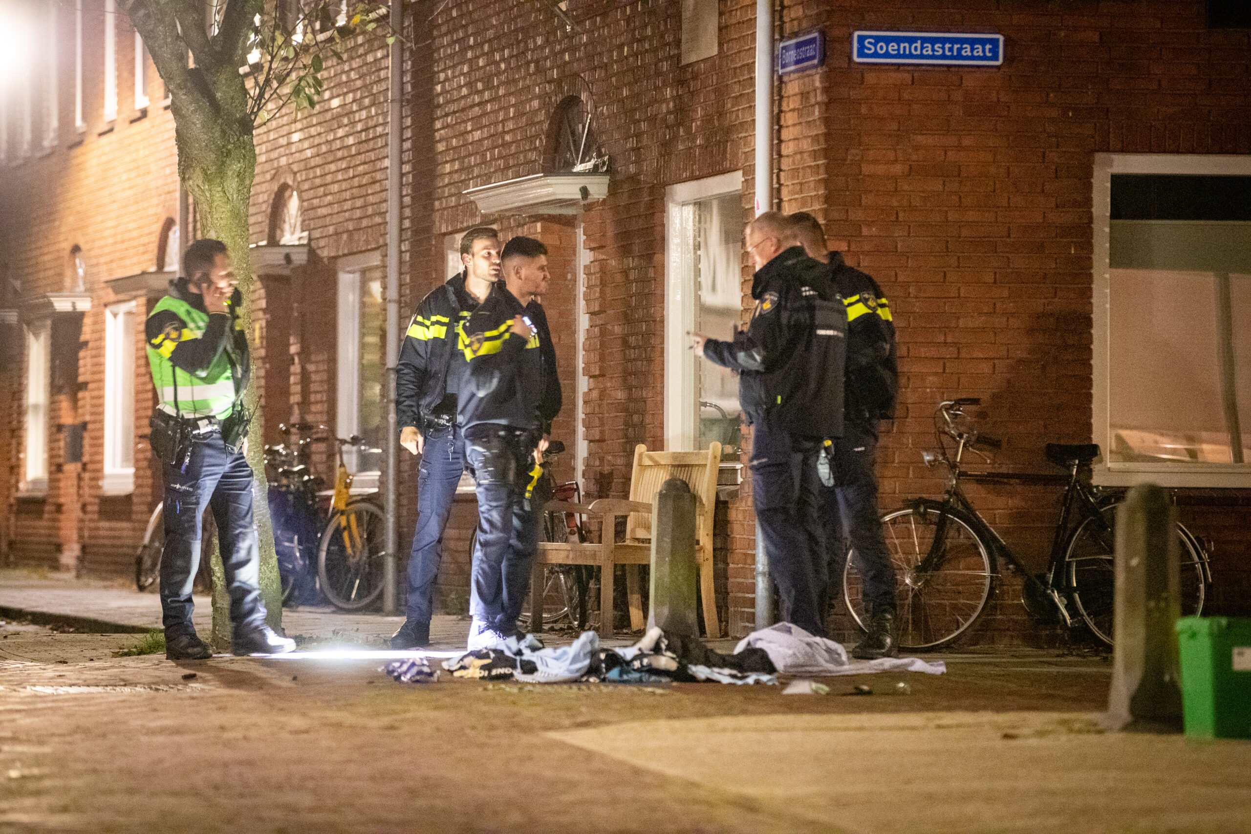 Man neergestoken na ruzie op straat