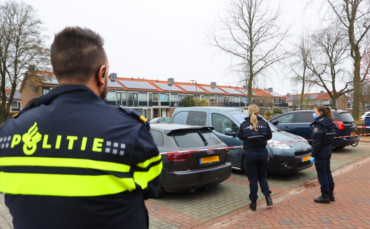 Dode bij steekpartij bij café in Rosmalen - 112 Nederland