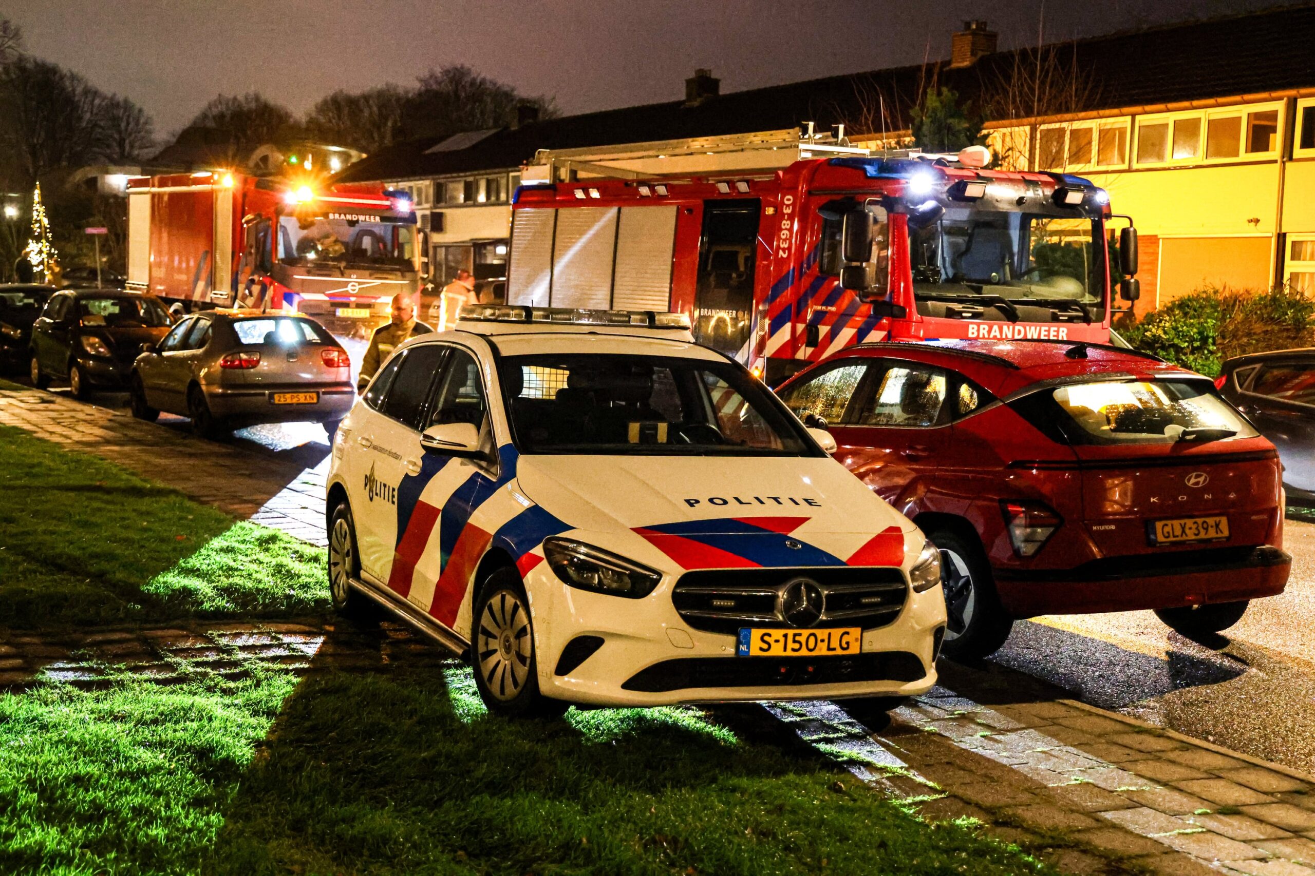 Politie zoekt getuigen na vuurwerkincident in flat