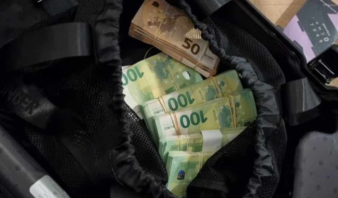 Aanhoudingen en doorzoekingen in groot ondermijningsonderzoek