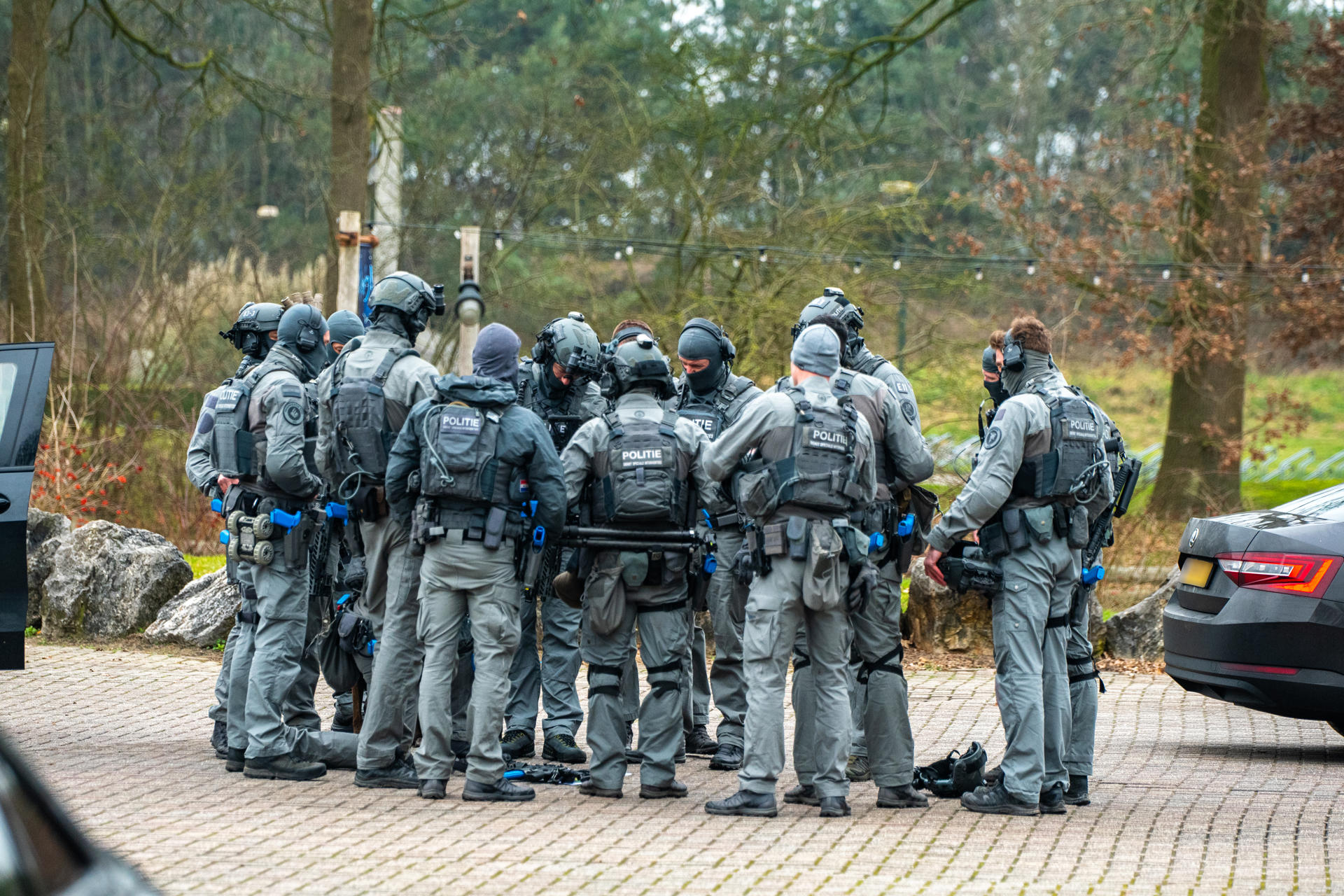 Grootschallige terreuroefeningen bij attractie en vakantiepark slagharen
