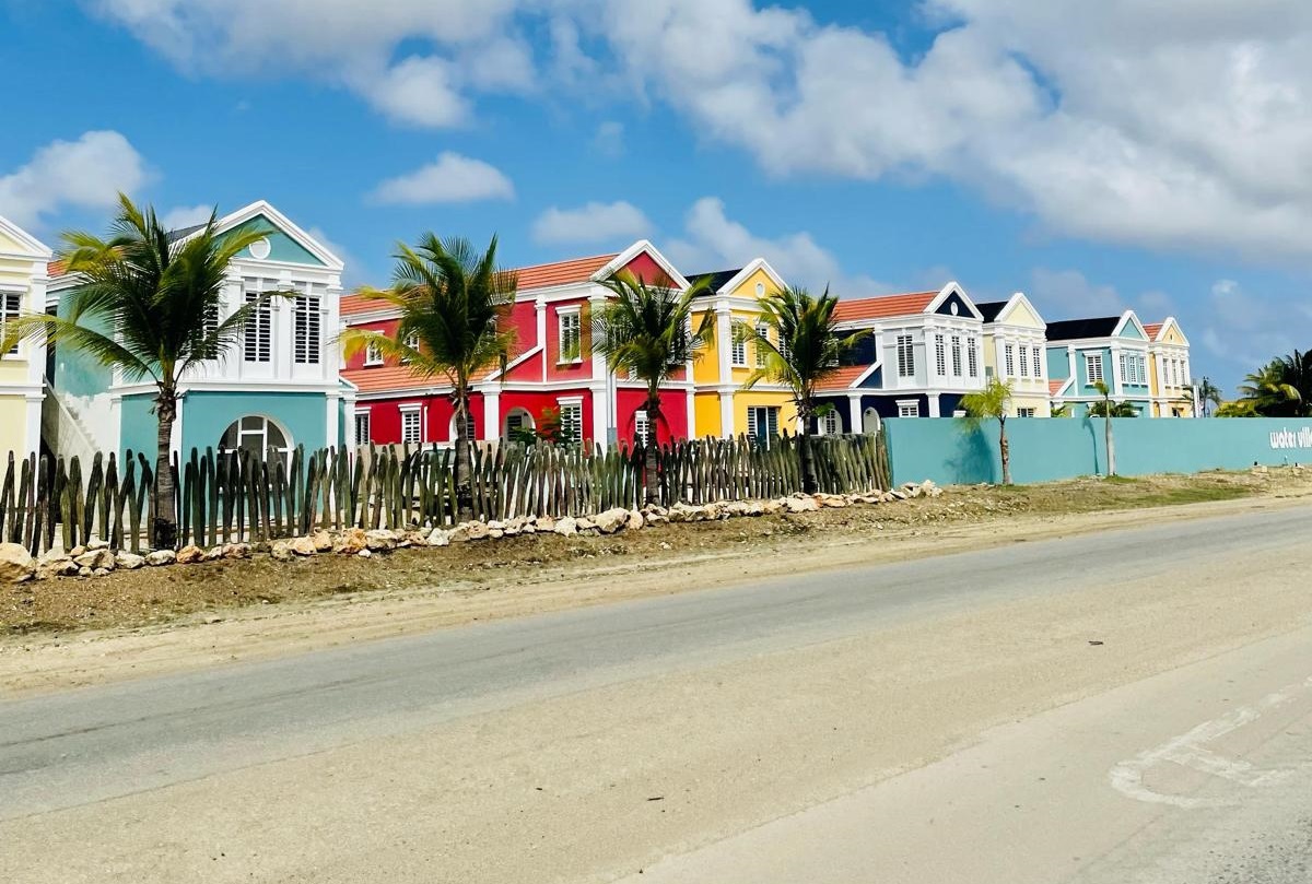 Nederlander (48) overleden door scooterongeluk op Bonaire