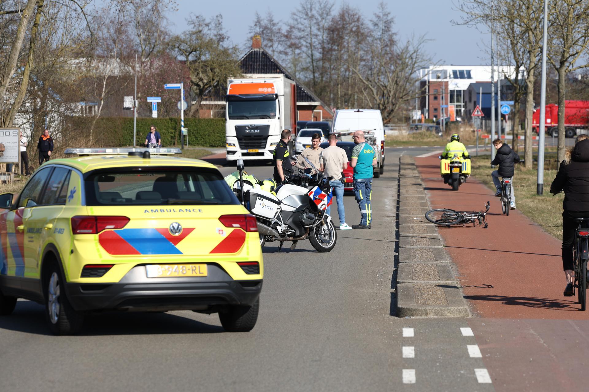 Fietser gewond na val, traumahelikopter ingezet