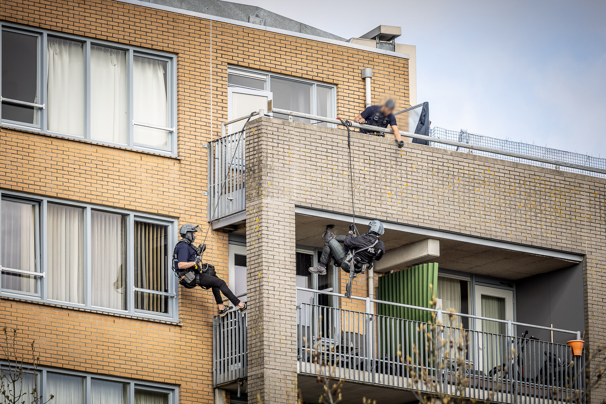 20250329_DSI_inzet_borgloonstraat_amsterdam_15 - 112 Nederland