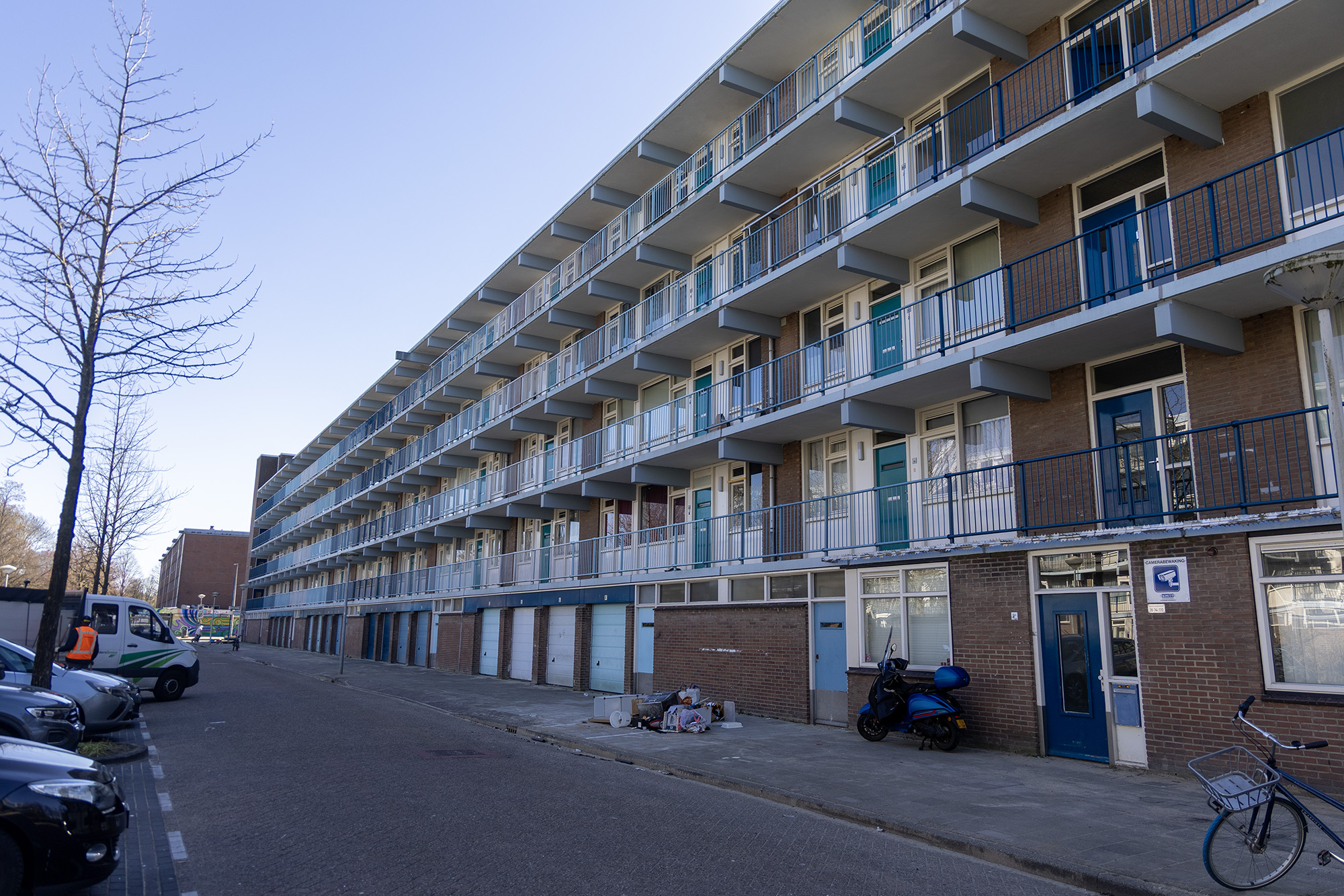 Agenten gestoken bij aanhouding Warnsborn in Amsterdam-Noord - 112 Nederland