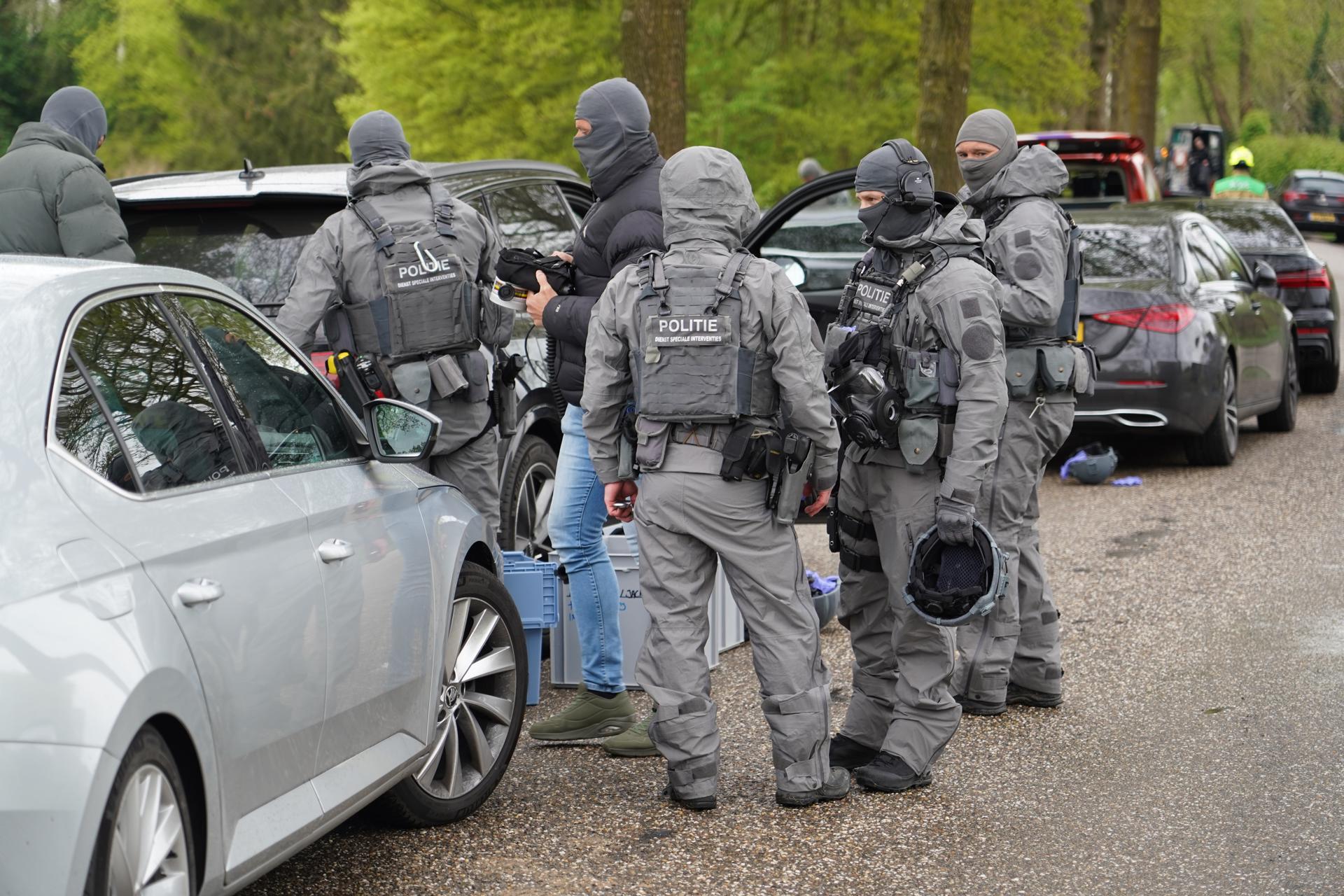 Groot drugslab ontdekt na inval, DSI en politiehelikopter ingezet