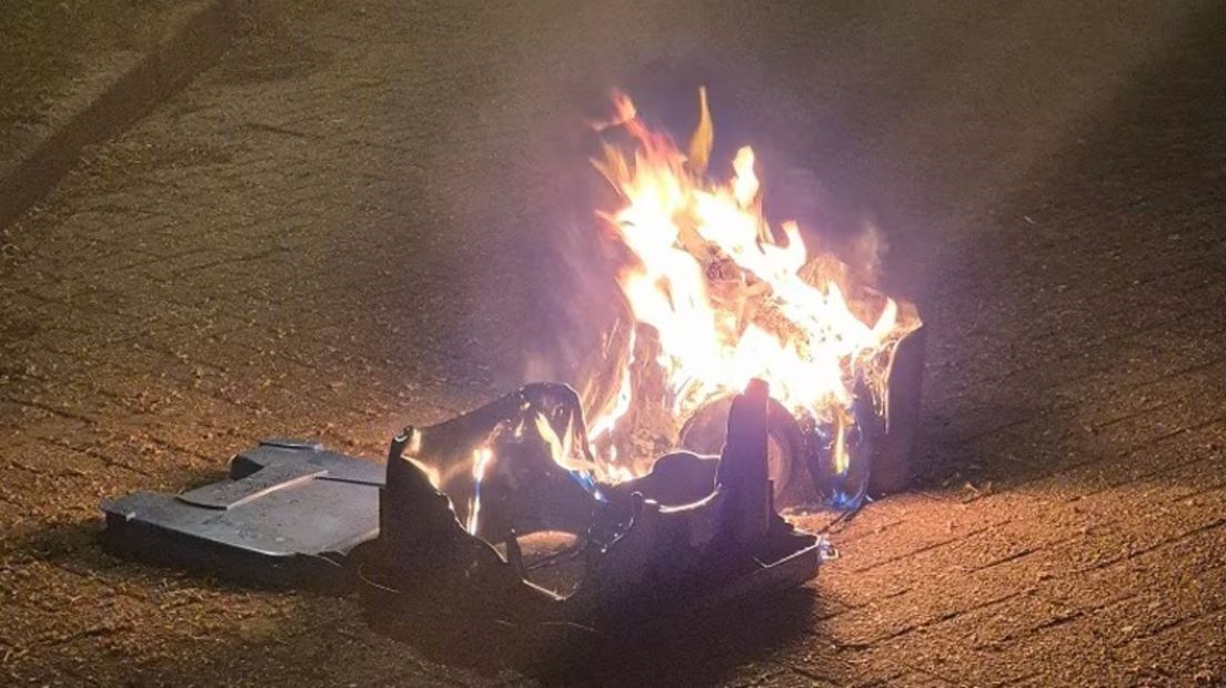 Jongens op fatbikes opgepakt voor brandstichting