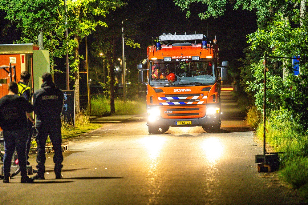 Grote brand bij asielzoekerscentrum snel onder controle
