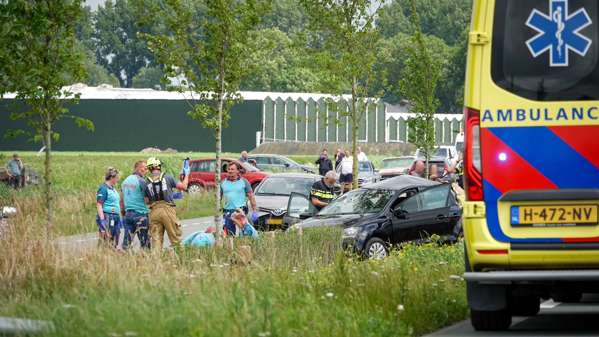 Twee doden bij ernstig ongeval op provinciale weg