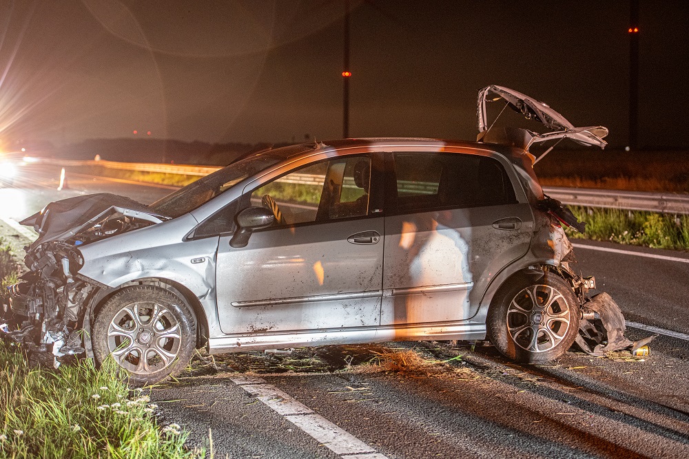 Ravage na ongeval, rijbaan van dicht voor noodreparatie