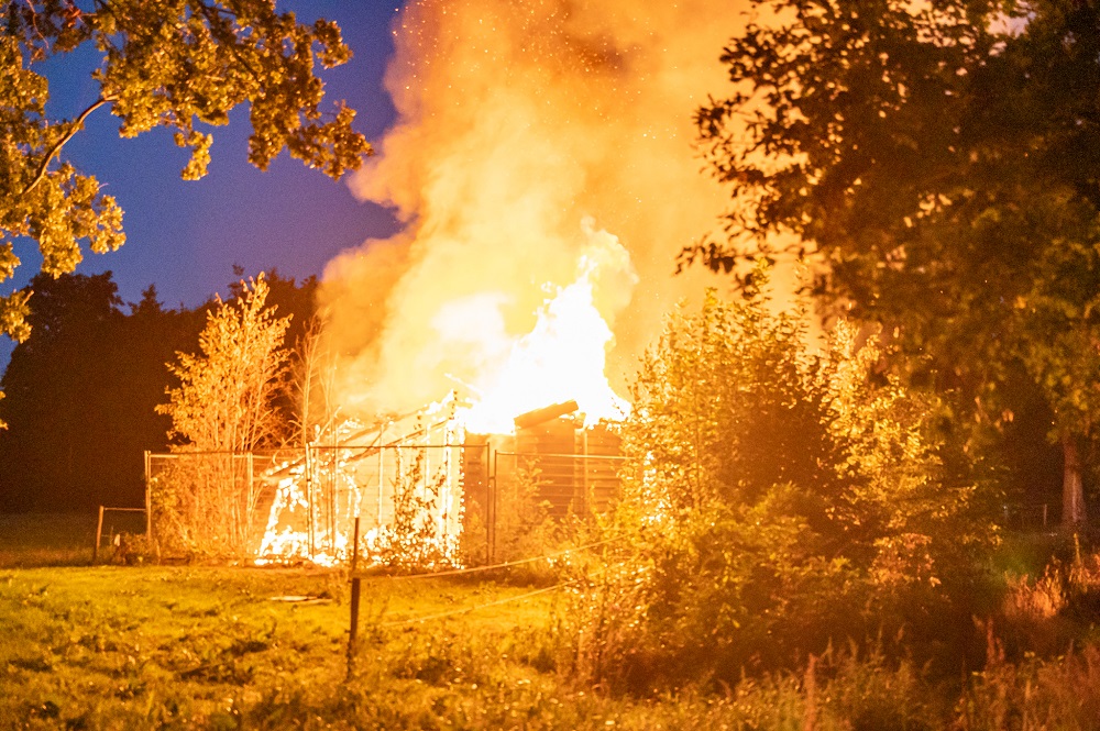 Kantine van oud-tennisvereniging uitgebrand