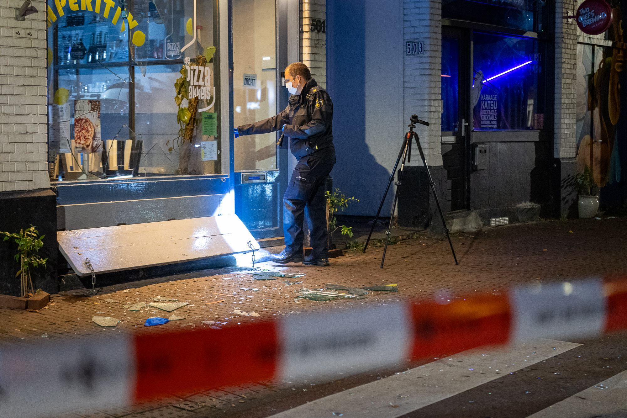 17-jarige opgepakt voor poging explosie pizzaketen