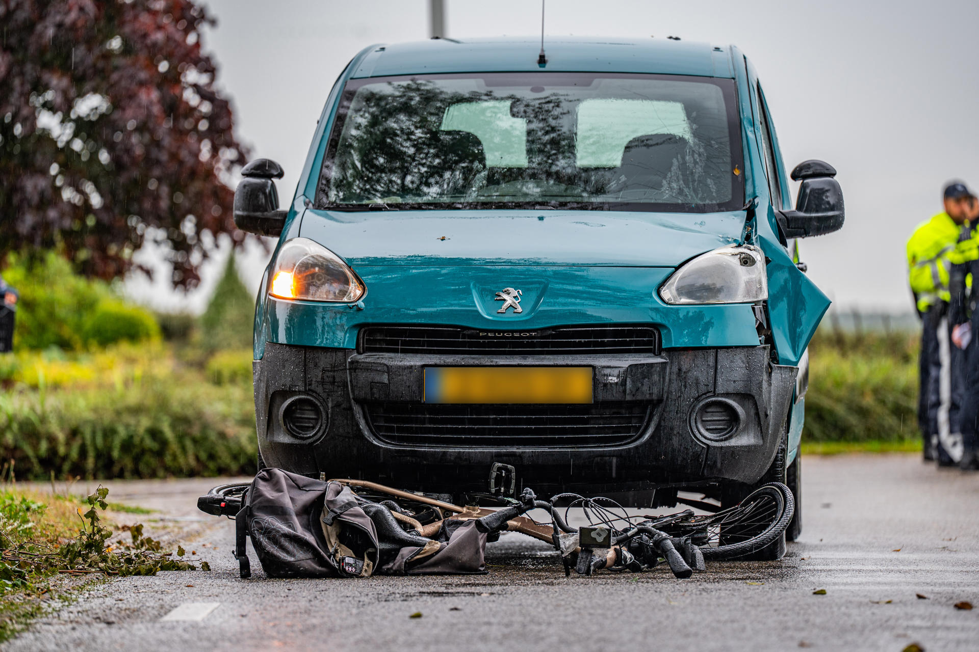 Traumahelikopter ingezet na ongeluk tussen fietser en auto