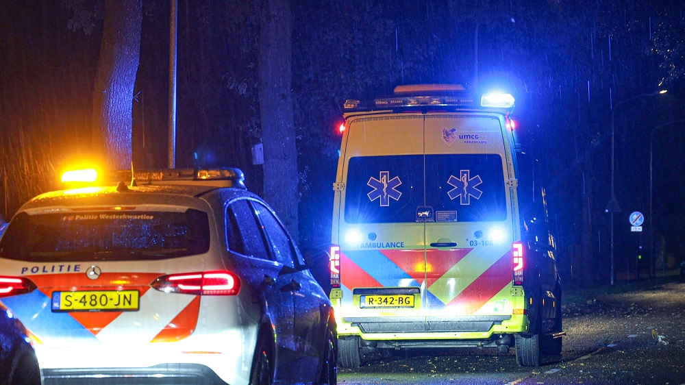 Fietser overleden na val in sloot