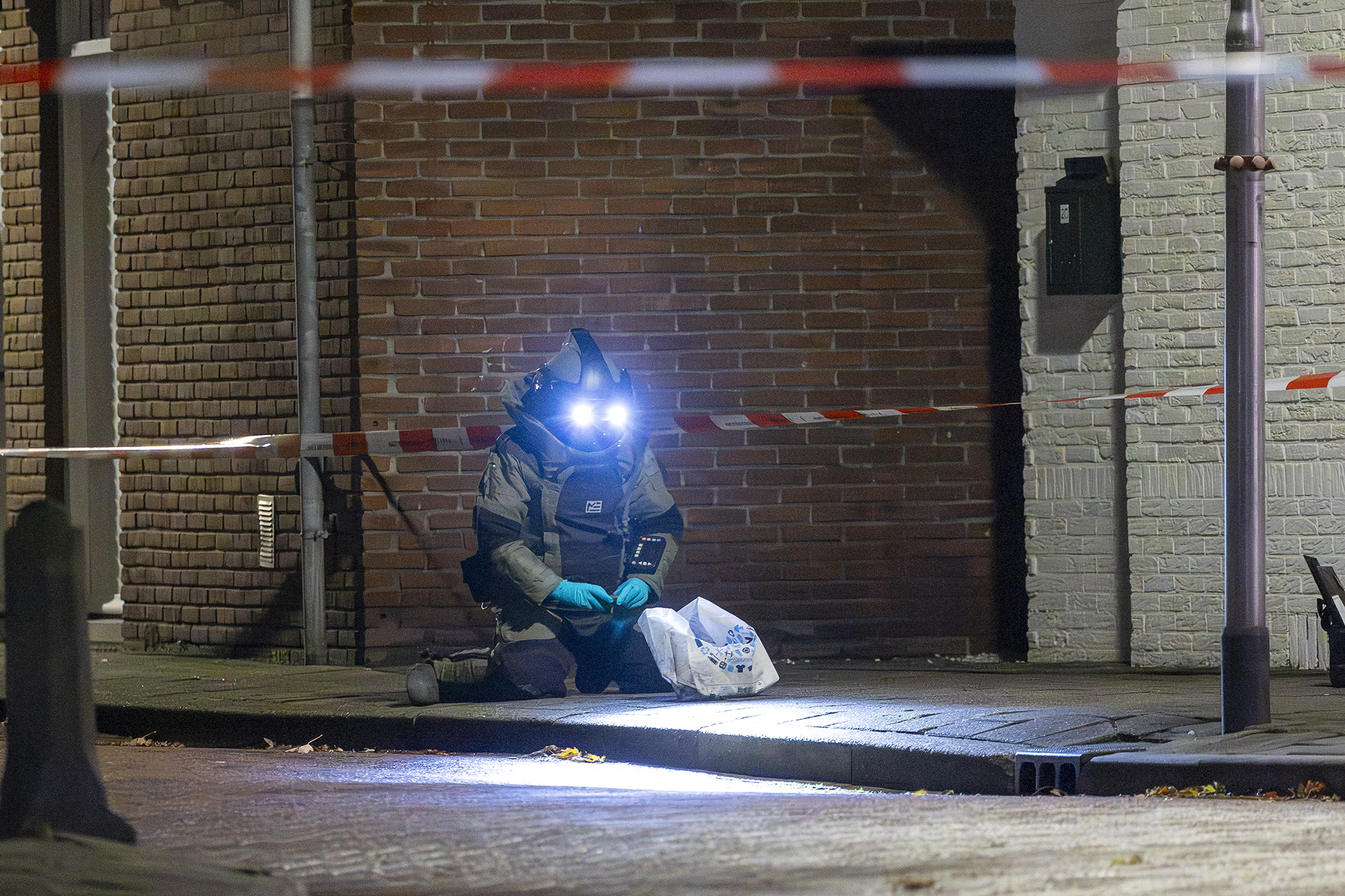 Verdachte tas gevonden, verdachte aangehouden