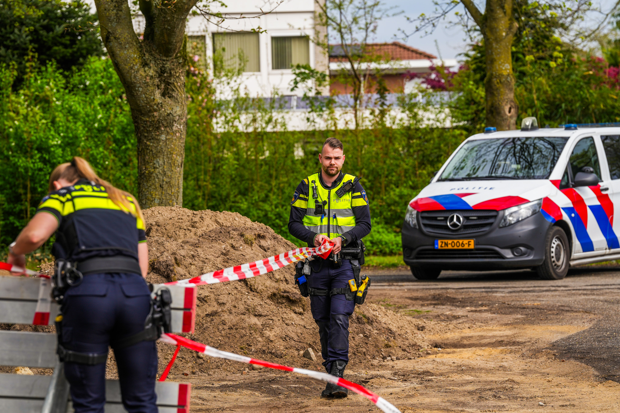 Twee verdachten aangehouden na schietincident en vondst handgranaat