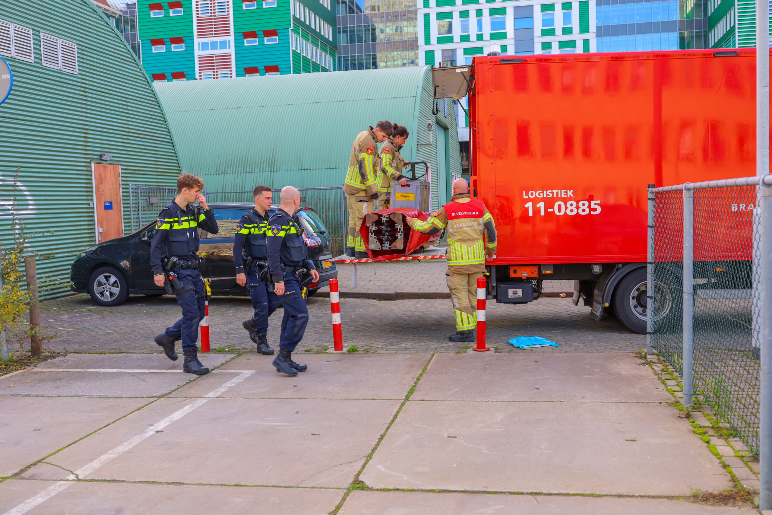 Overleden persoon aangetroffen in water Provincialeweg in Zaandam - 112 Nederland