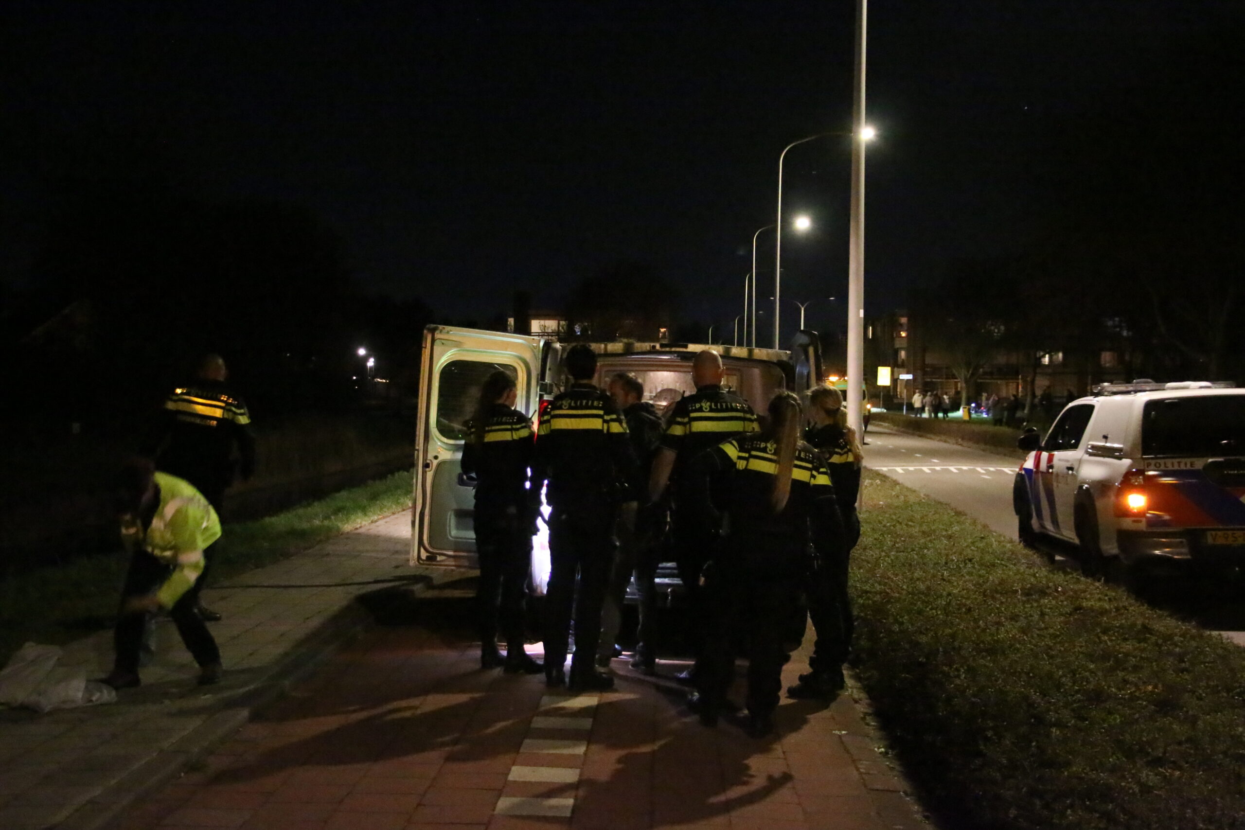 Ontsnapte emoe houdt politie bezig Melkweg in Katwijk - 112 Nederland