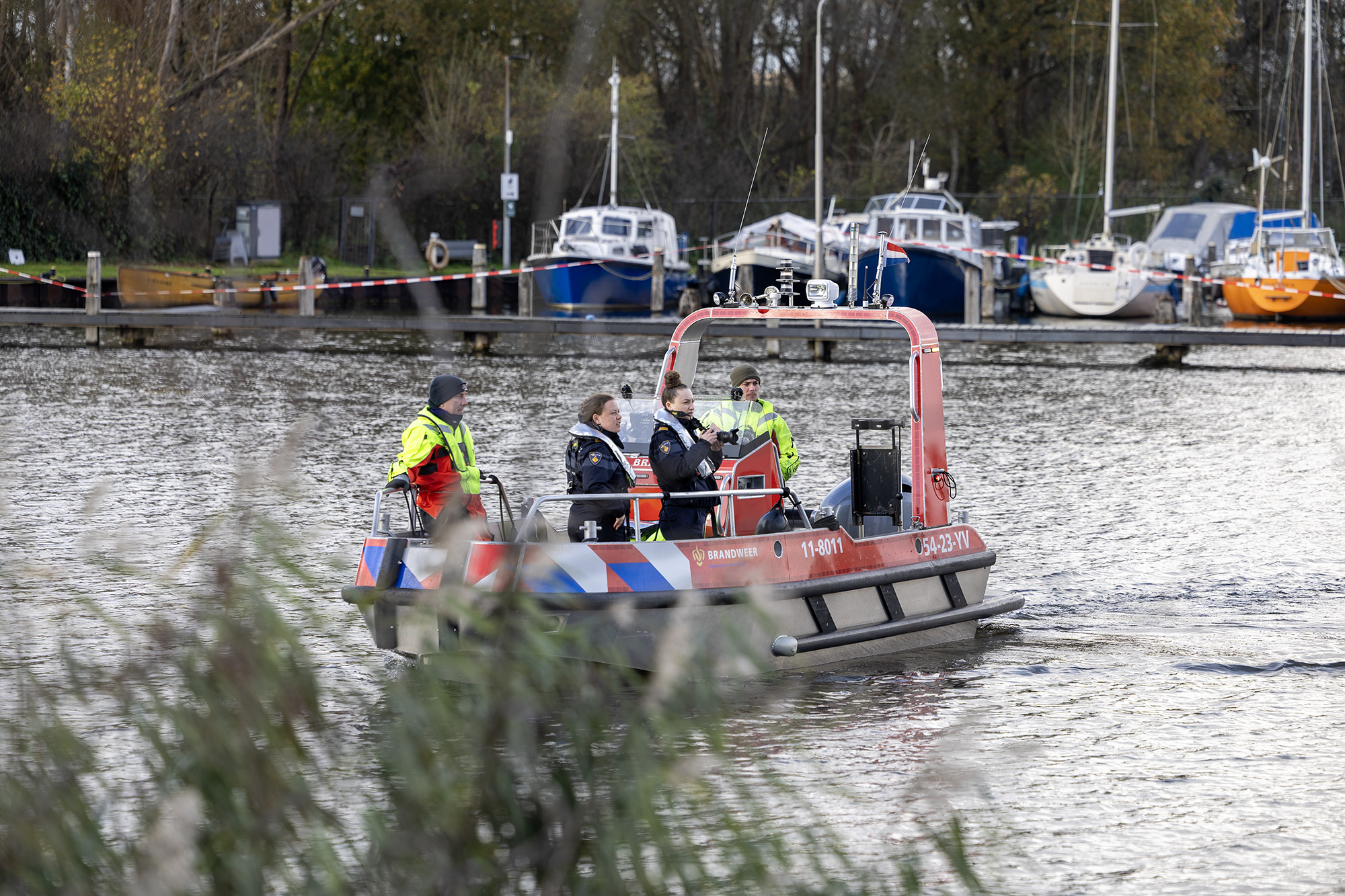 Brandweerduikers zoeken pop bij oefening, maar vinden levenloos lichaam