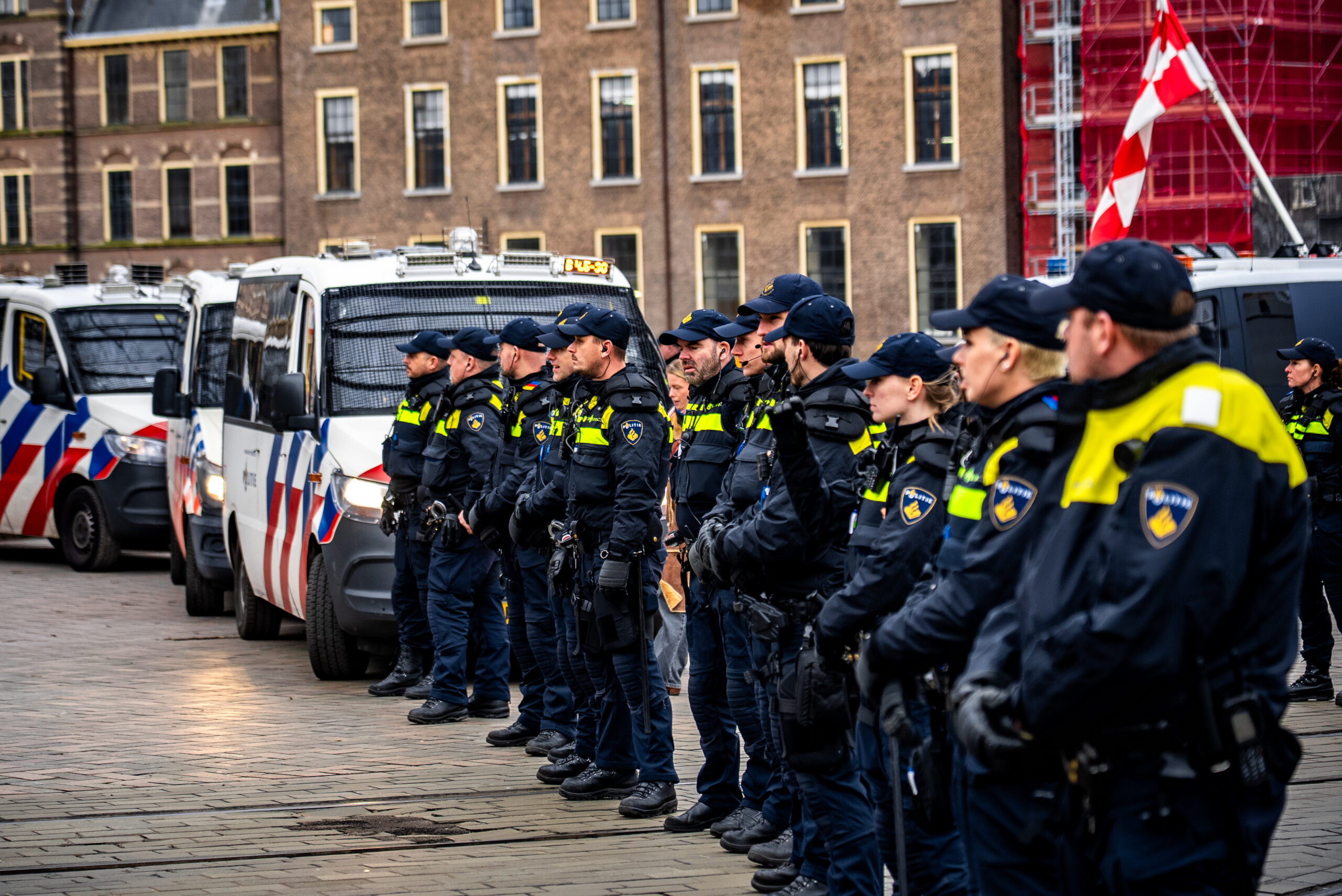 6ec83c18-06f9-427b-b04b-86defc779480jpeg - 112 Nederland