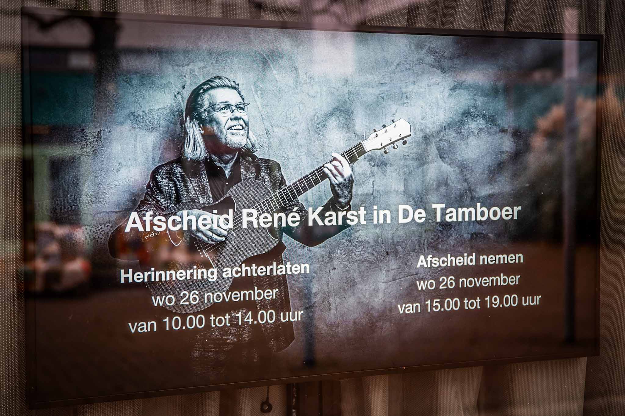 Publiek brengt eerbetoon aan plotseling overleden René Karst