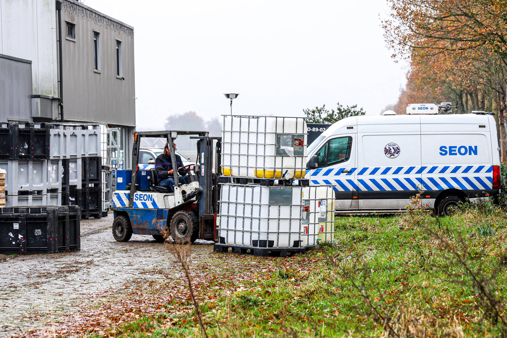 Ruiming groot drugslab in volle gang